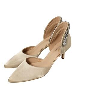 Especially Yours Luxe d'orsay style pump  Champagne Heel Size 11 M